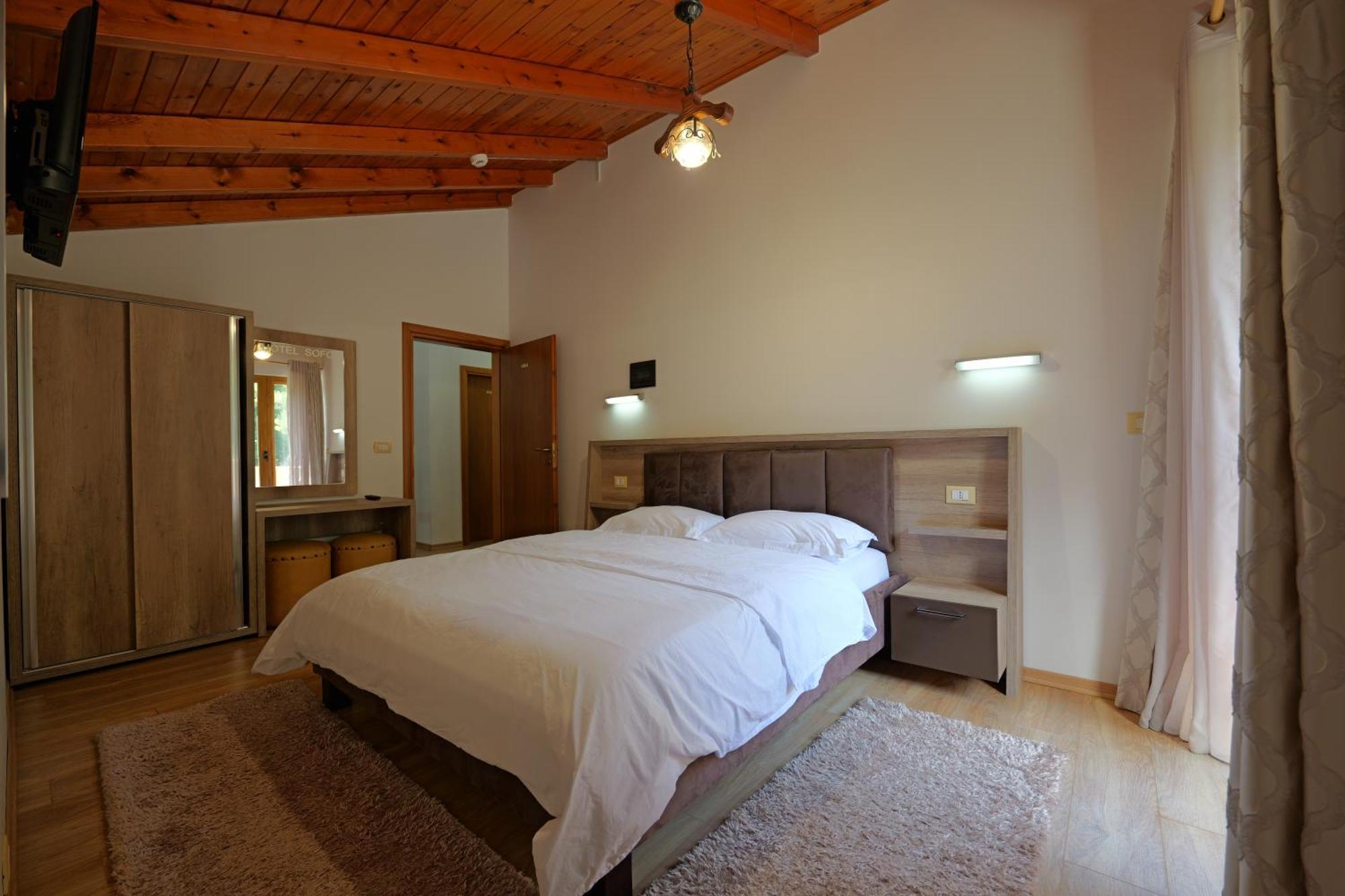 Hotel Sofo Dukat ภายนอก รูปภาพ
